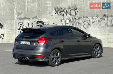 Хэтчбек Ford Focus 2017 в 