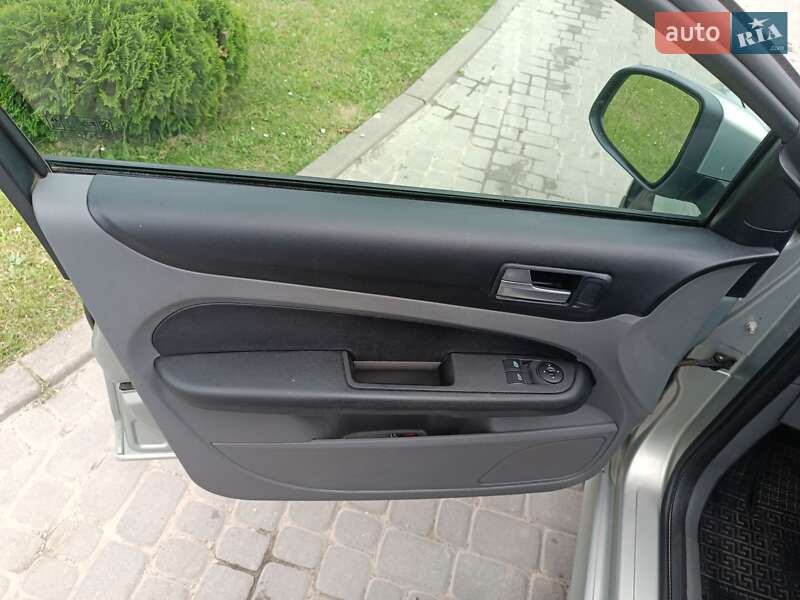 Универсал Ford Focus 2009 в Львове