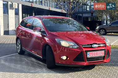 Универсал Ford Focus 2012 в 