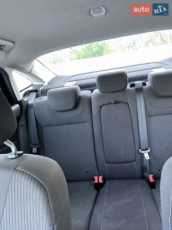 Седан Ford Focus 2014 в Мукачево фото 12 Седан Ford Focus 2014 в Мукачево
