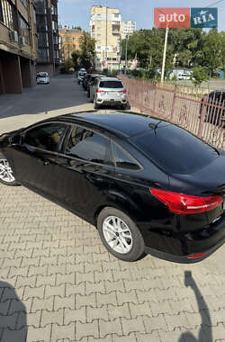 Седан Ford Focus 2018 в 