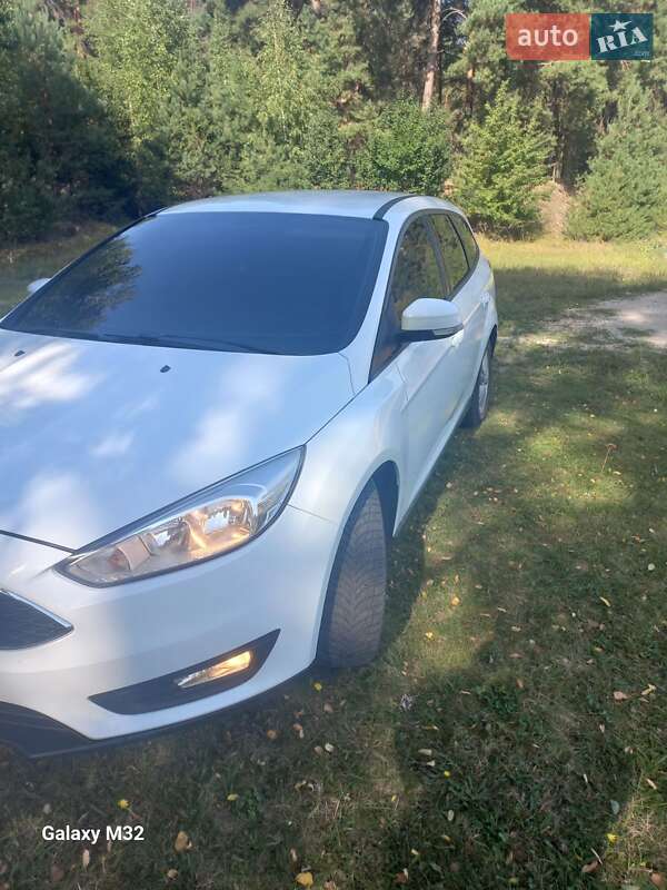 Универсал Ford Focus 2015 в Лебедине