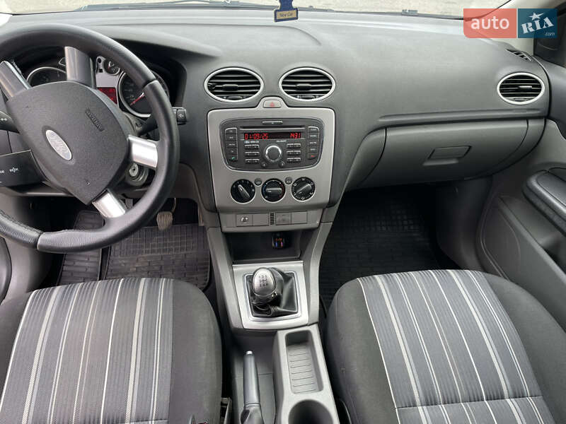 Універсал Ford Focus 2011 в Полтаві