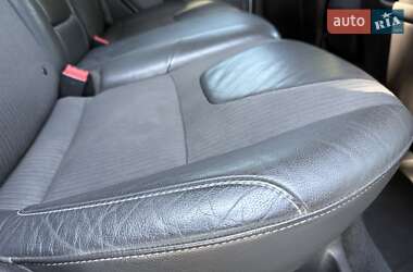 Седан Ford Focus 2011 в 