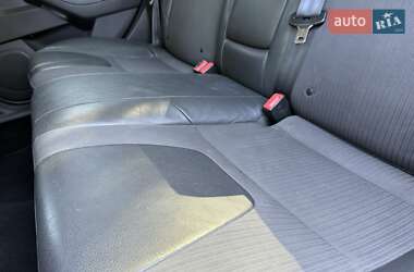 Седан Ford Focus 2011 в 