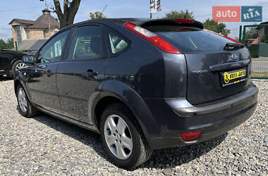 Хэтчбек Ford Focus 2006 в 