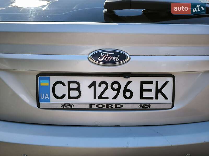 Хэтчбек Ford Focus 2011 в Чернигове