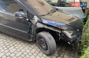 Хэтчбек Ford Focus 2005 в 