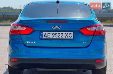 Седан Ford Focus 2014 в 