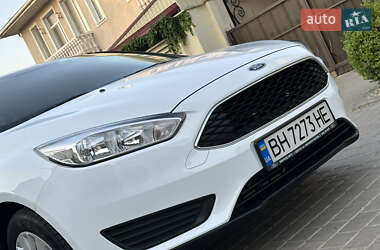 Седан Ford Focus 2016 в 