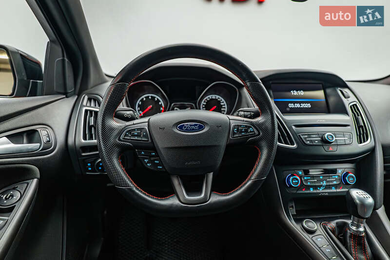 Хэтчбек Ford Focus 2017 в Киеве фото 12 Хэтчбек Ford Focus 2017 в Киеве
