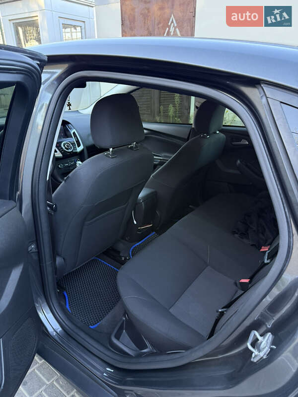 Седан Ford Focus 2015 в Одессе фото 13 Седан Ford Focus 2015 в Одессе