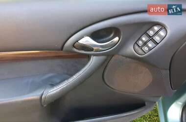 Седан Ford Focus 1999 в 