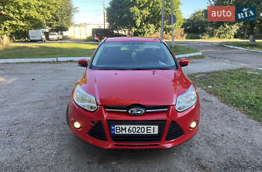 Хэтчбек Ford Focus 2012 в 