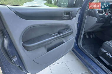Универсал Ford Focus 2010 в 