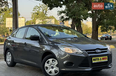 Седан Ford Focus 2012 в 
