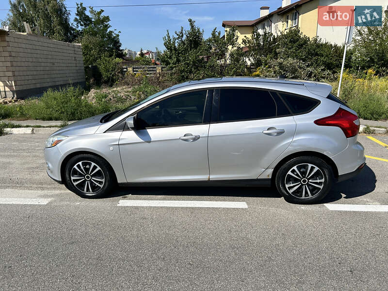 Хэтчбек Ford Focus 2011 в Киеве