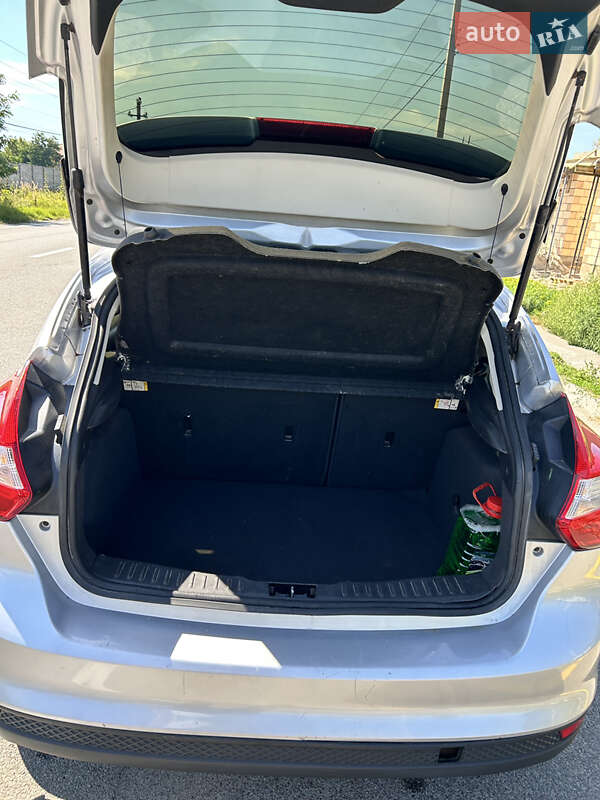 Хэтчбек Ford Focus 2011 в Киеве