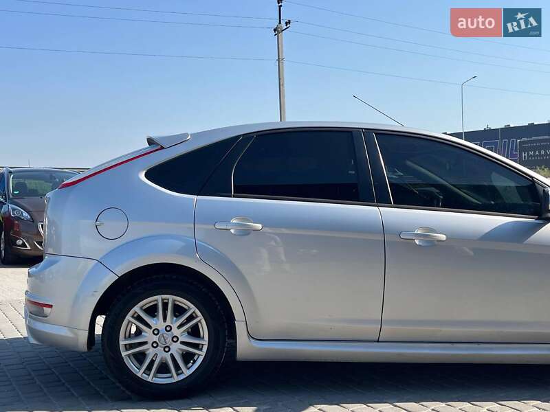 Хэтчбек Ford Focus 2010 в Львове фото 10 Хэтчбек Ford Focus 2010 в Львове