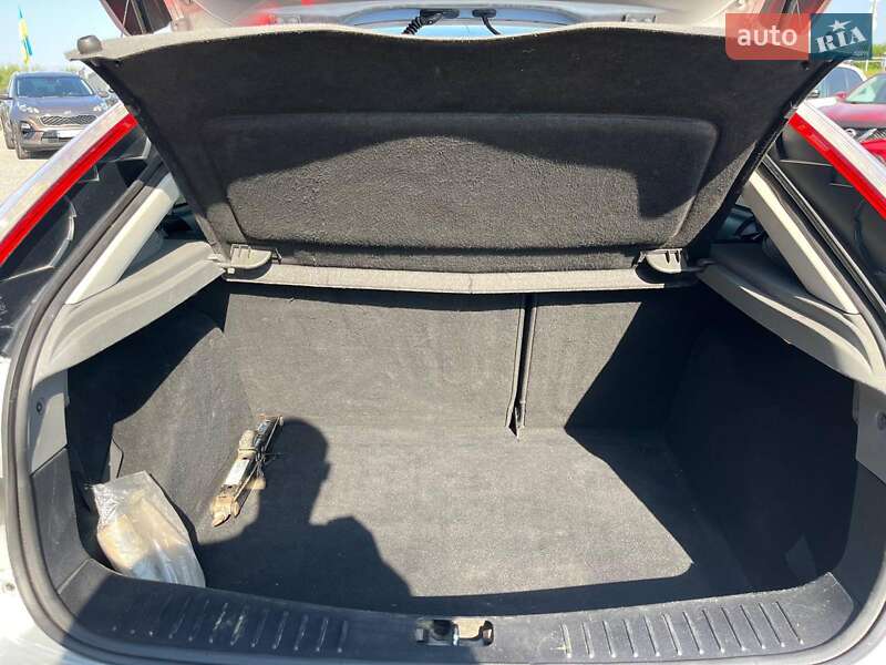 Хэтчбек Ford Focus 2010 в Львове фото 42 Хэтчбек Ford Focus 2010 в Львове