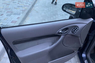 Универсал Ford Focus 2000 в 