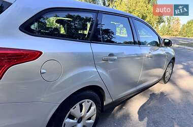Универсал Ford Focus 2011 в 