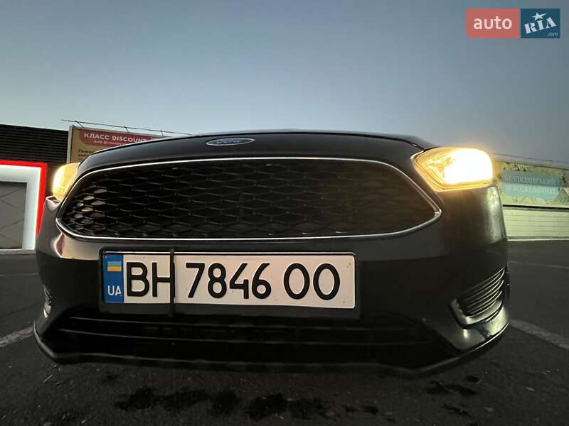 Хэтчбек Ford Focus 2015 в Харькове