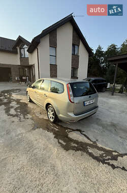 Універсал Ford Focus 2010 в 