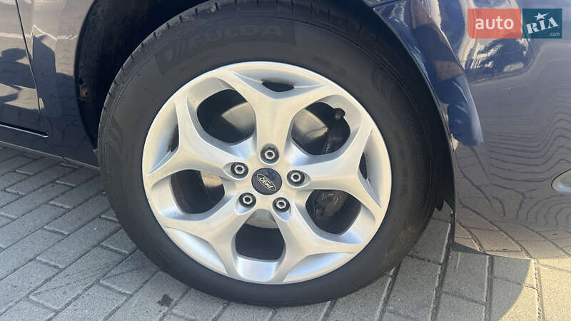 Универсал Ford Focus 2010 в Львове