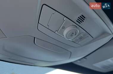 Седан Ford Focus 2014 в 