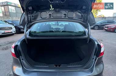Седан Ford Focus 2014 в 