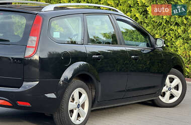 Универсал Ford Focus 2010 в 