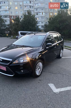 Универсал Ford Focus 2010 в 