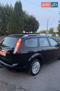 Универсал Ford Focus 2010 в 