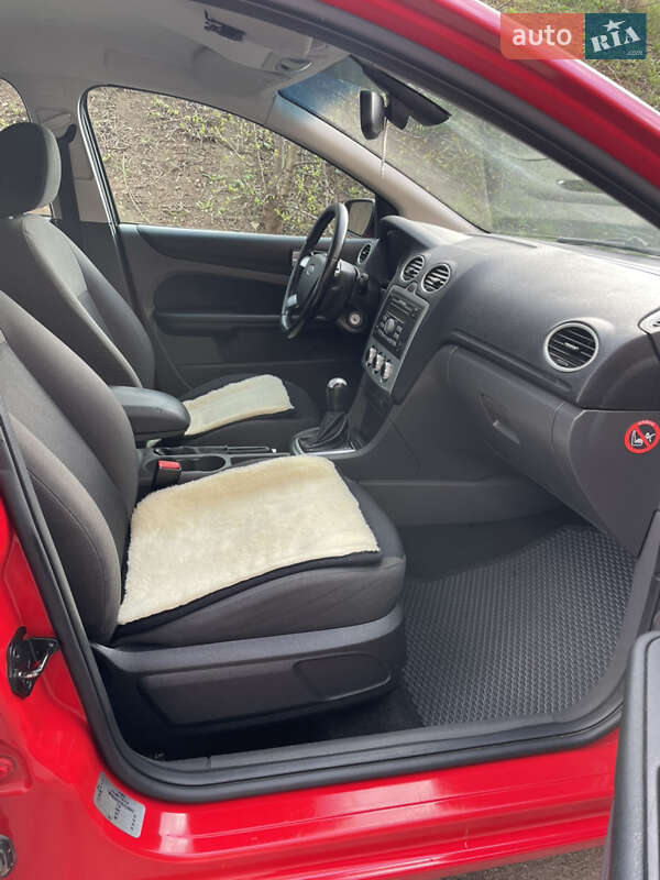 Хэтчбек Ford Focus 2007 в Тернополе фото 2 Хэтчбек Ford Focus 2007 в Тернополе