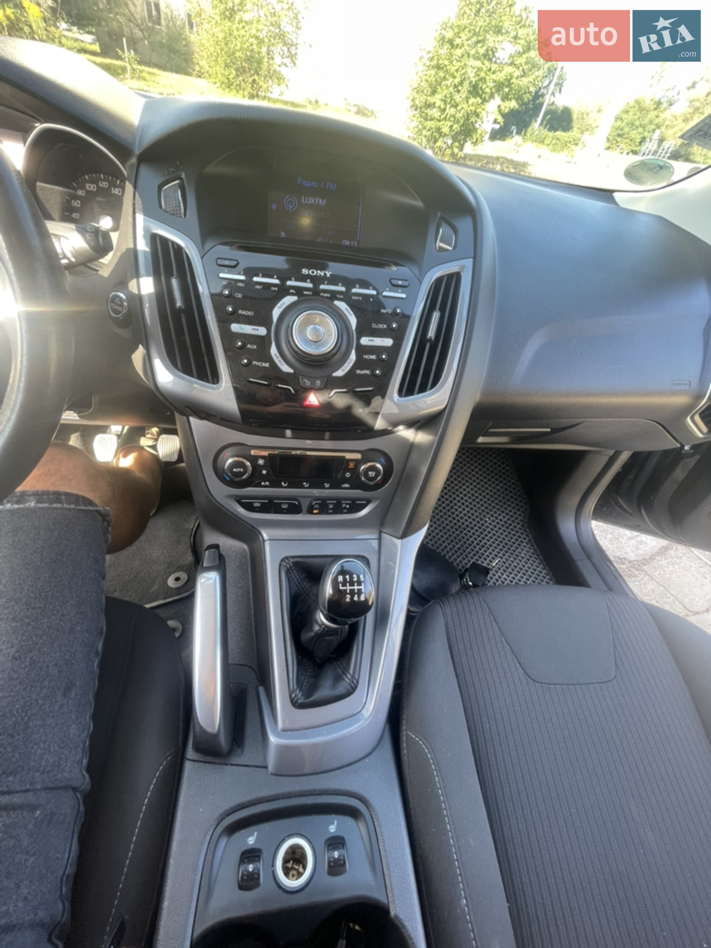 2011 Ford Focus - мініатюра 9