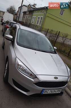 Седан Ford Focus 2015 в Львові