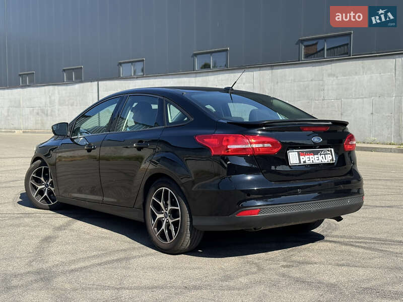 Седан Ford Focus 2018 в Киеве фото 5 Седан Ford Focus 2018 в Киеве