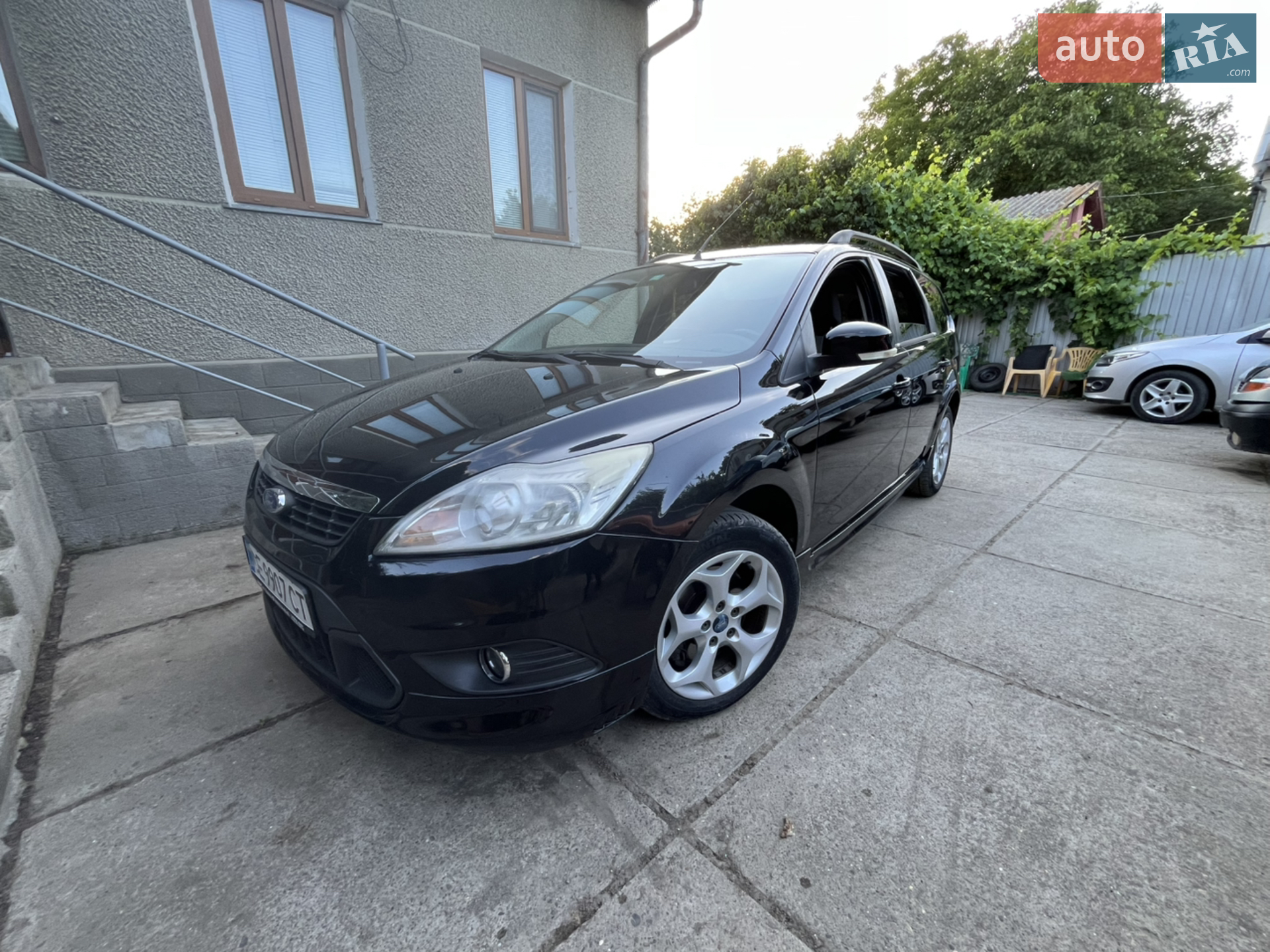 2010 Ford Focus - мініатюра 8