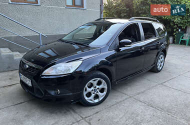 Универсал Ford Focus 2010 в 