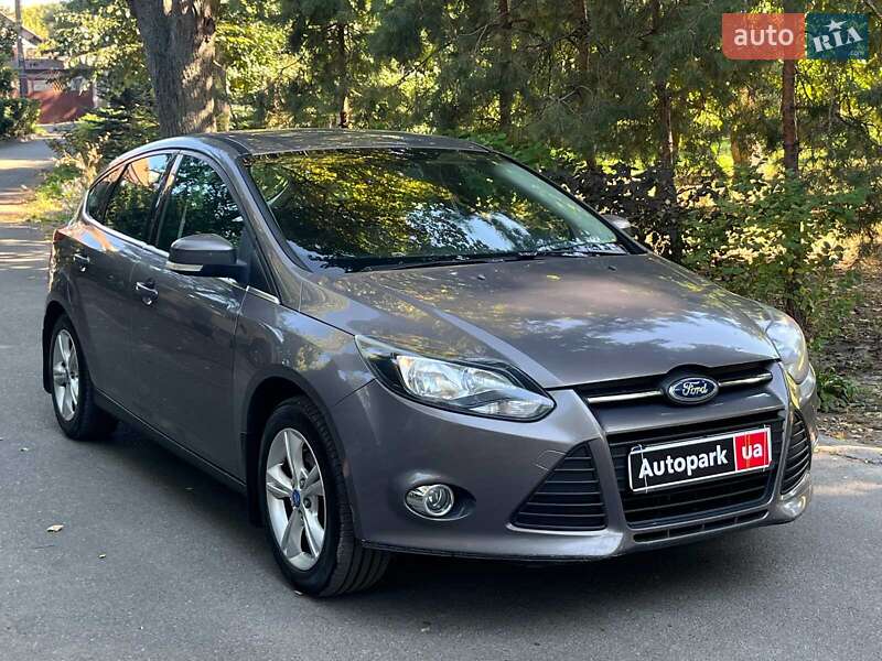 Хэтчбек Ford Focus 2012 в Киеве фото 3 Хэтчбек Ford Focus 2012 в Киеве