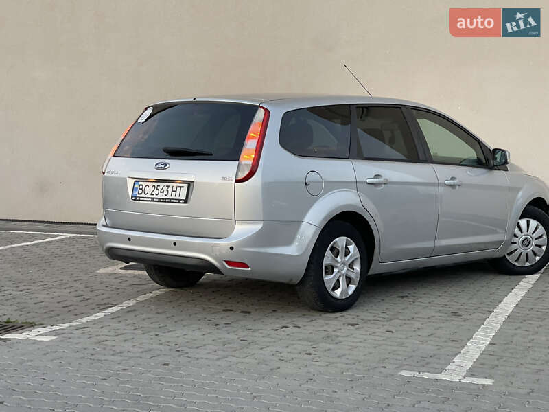 Універсал Ford Focus 2010 в Дрогобичі