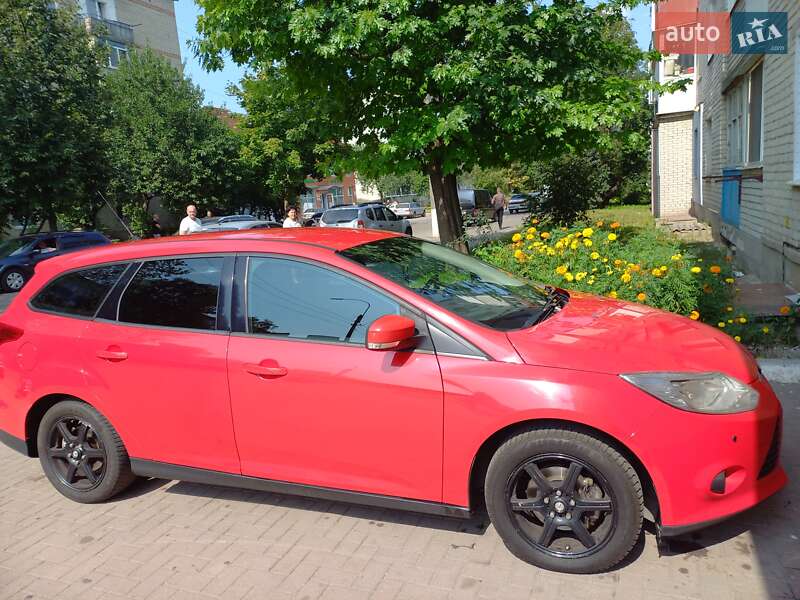 Универсал Ford Focus 2012 в Киеве фото 15 Универсал Ford Focus 2012 в Киеве