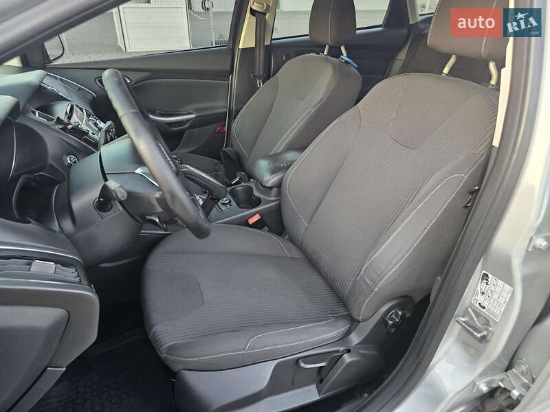 Седан Ford Focus 2011 в Днепре фото 14 Седан Ford Focus 2011 в Днепре