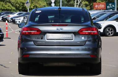 Седан Ford Focus 2016 в 