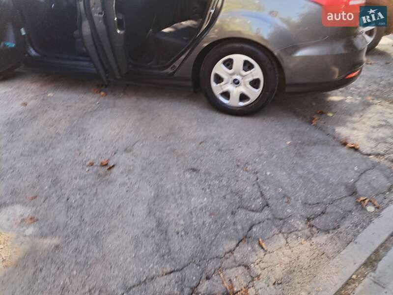 Седан Ford Focus 2016 в Запоріжжі фото 36 Седан Ford Focus 2016 в Запоріжжі