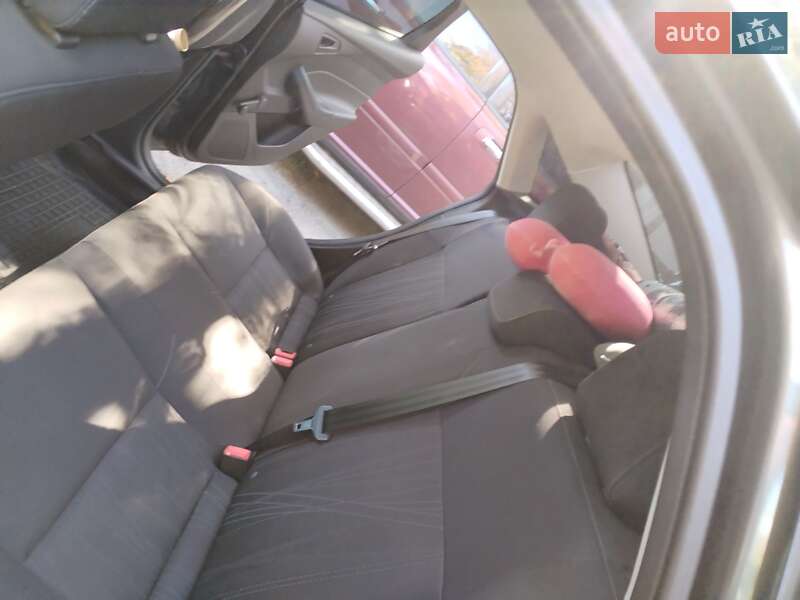 Седан Ford Focus 2016 в Запоріжжі фото 46 Седан Ford Focus 2016 в Запоріжжі