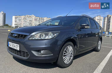 Универсал Ford Focus 2010 в 