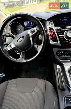 Универсал Ford Focus 2013 в 