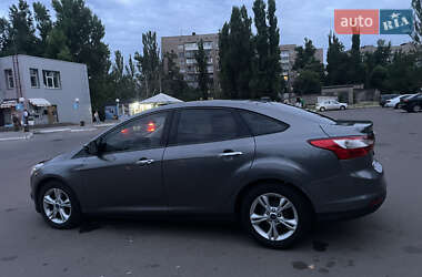 Седан Ford Focus 2013 в 